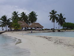 Goffs caye island.jpg