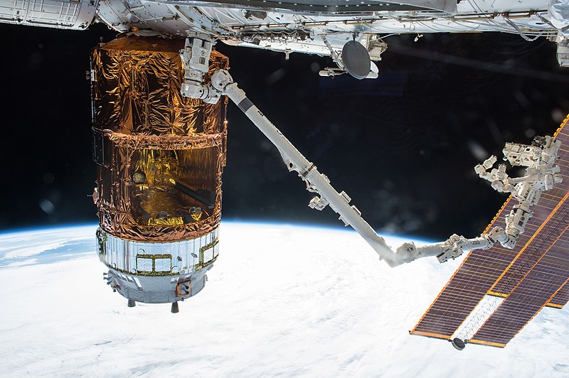 File:HTV-6 berthed to ISS (ISS050-E-016536).jpg