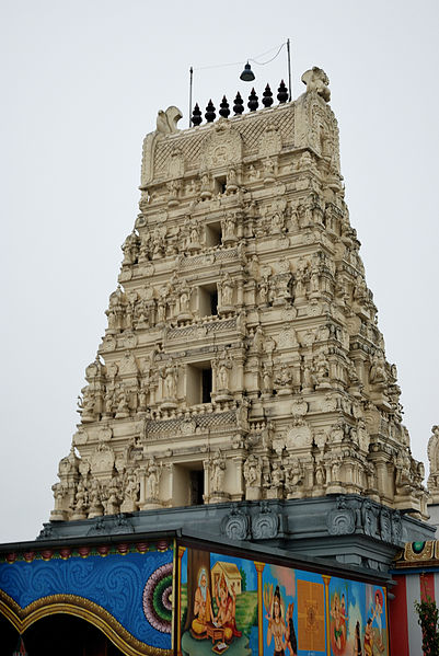 File:Hamm-Hindu--090606 7903-Tempelturm.jpg