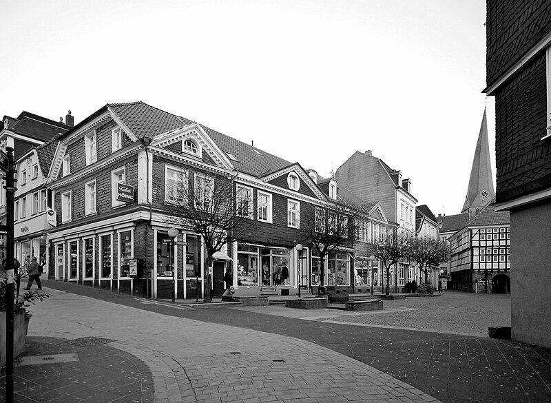 File:Hattingen Obermarkt 2 SW.jpg