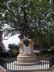 Monumento a los Héroes del Dos de Mayo, Aniceto Marinas (1908)