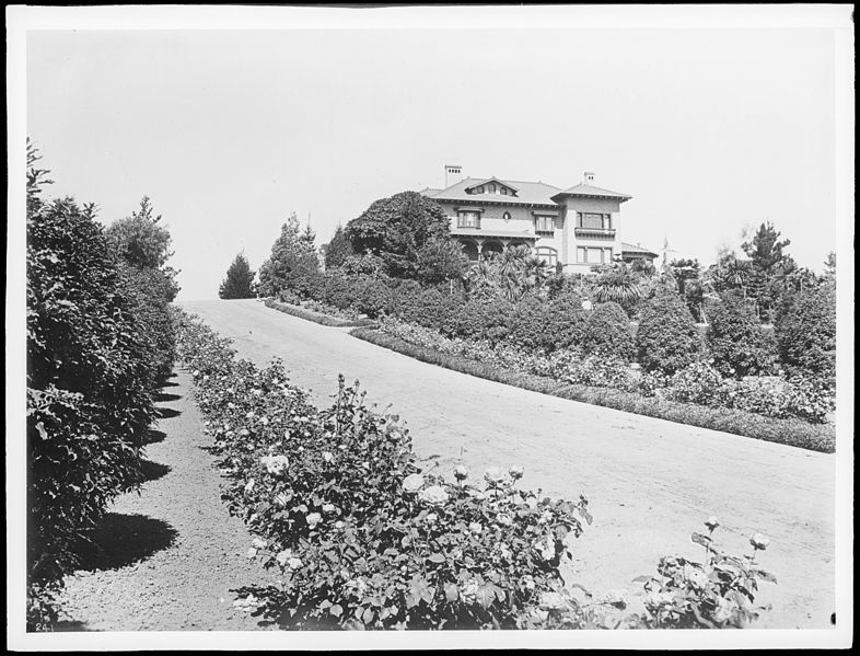 File:Home of Clara Burdette, before she married Robert, 1125 Sunnycrest and Orange Grove Avenue, Pasadena, ca.1895-1900 (CHS-241).jpg