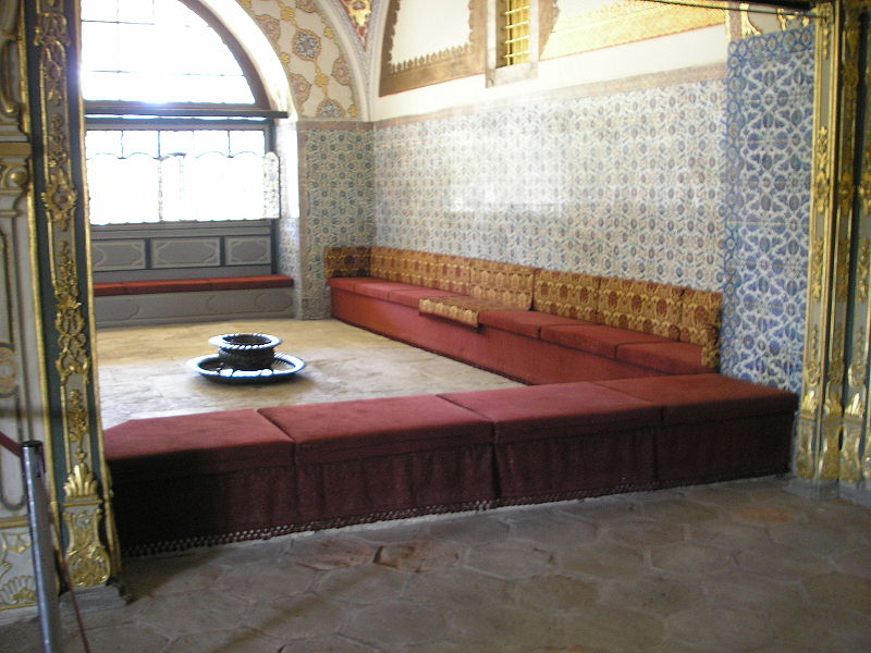 File:Imperial Council Hall Topkapi 2007 003.jpg