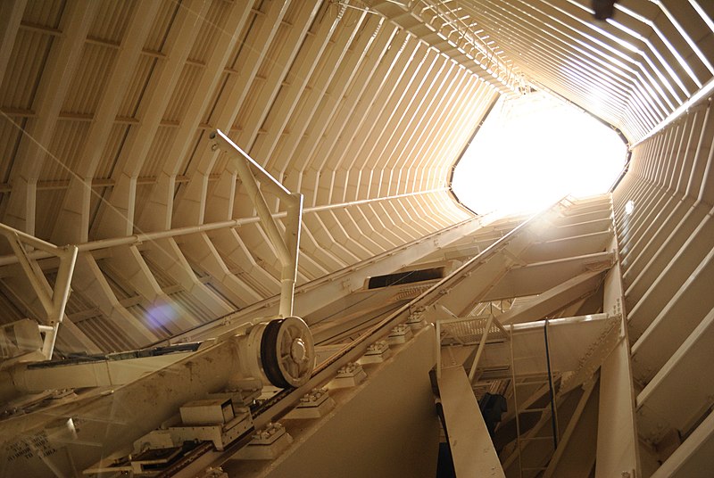 File:Iniside the Solar Telescope (6989371575).jpg