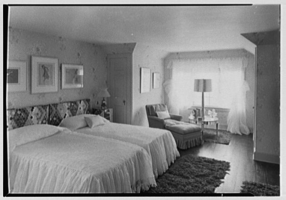 File:James S. Yates, residence in East Hampton, Long Island. LOC gsc.5a05268.tif