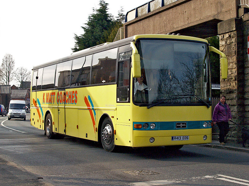 File:K Matt Coaches coach (R413 EDS), 17 March 2009.jpg