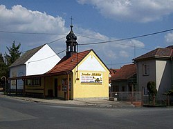 Chapel in the centre of Loza