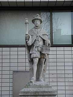 Statue of Edward VI (Cartwright) Statue by Thomas Cartwright at St Thomas Hospital, London