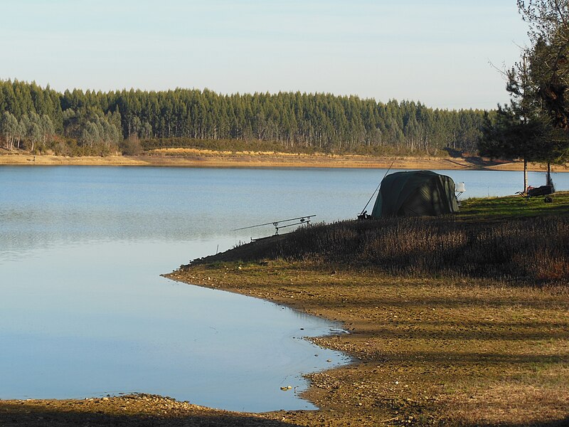 File:Lac d'Agès 2.JPG