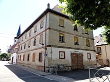 Caserne de cavalerie (XVIIIe), 2-4 place du Château