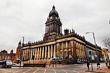 Leeds Town Hall (geograph 5671640).jpg