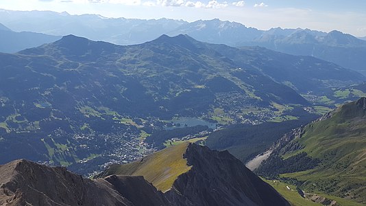 Aussicht vom Lenzer Horn auf die Lenzerheide.