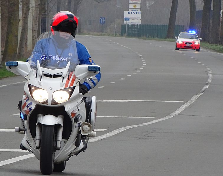 File:Leuze-en-Hainaut - Triptyque des Monts et Châteaux, étape 4, 6 avril 2015 (A02).JPG