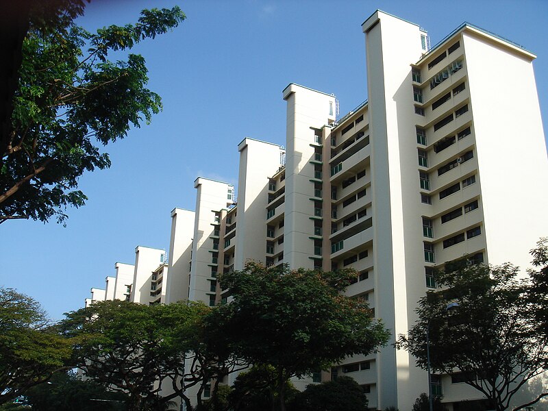 File:Lifts installed under the Lift Upgrading Programme in Housing and Development Board flats in Toa Payoh, Singapore - 20061118.jpg