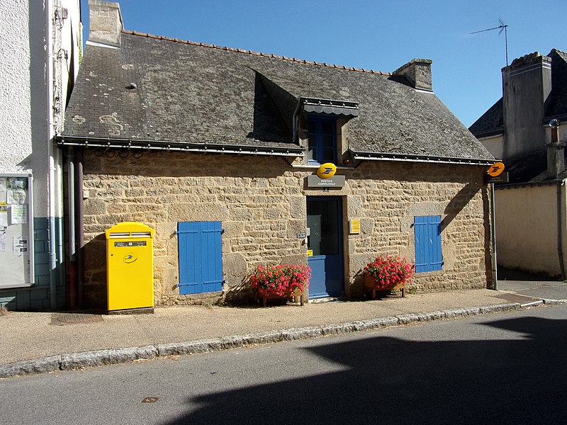 File:Lignol bureau de poste.jpg