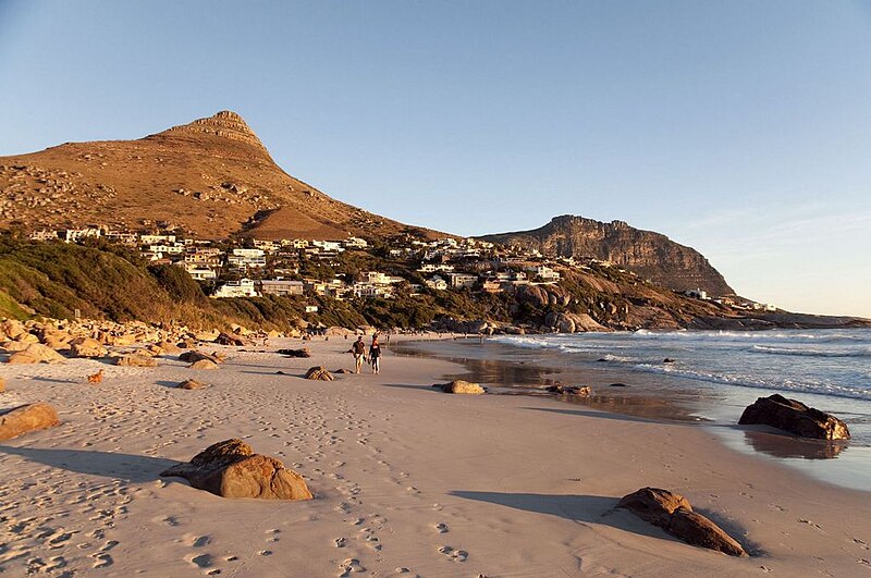 File:Llandudno Beach, Cape Town, Western Cape Province (6252674535).jpg
