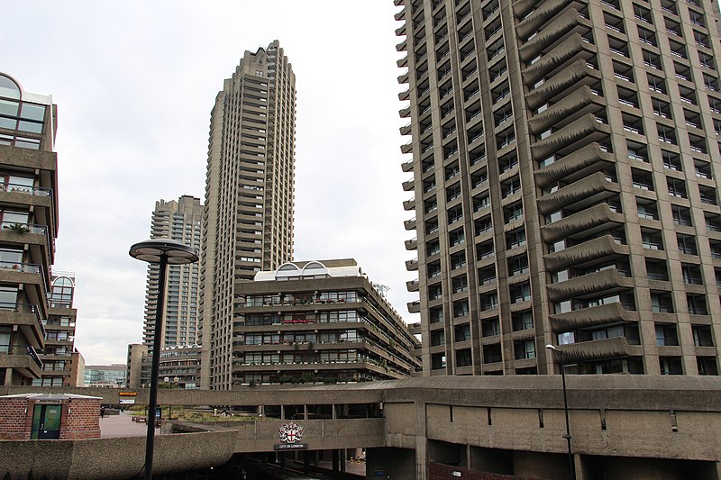 File:London - Barbican Estate (7).jpg