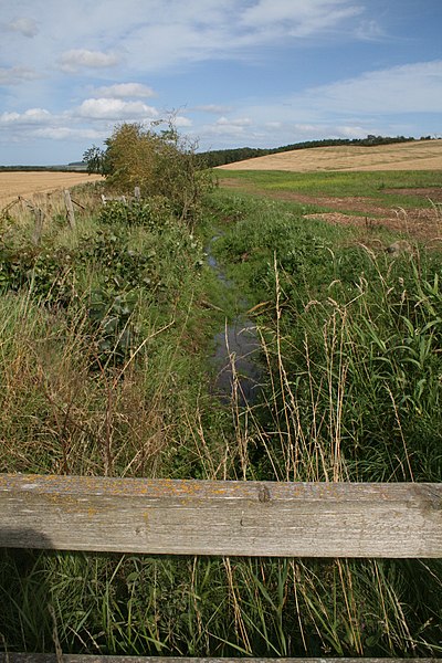 File:Looking uphill from battlefield.jpg