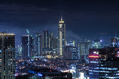 The BGC Skyline at night