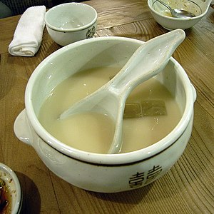 Makgeolli: Jenis minuman beralkohol