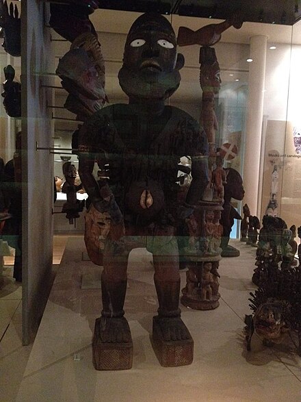 Nkisi Mangaaka power figure in Manchester Museum
