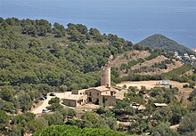 Masia amb una torre adossada al mas d'en Pinc, Empordà