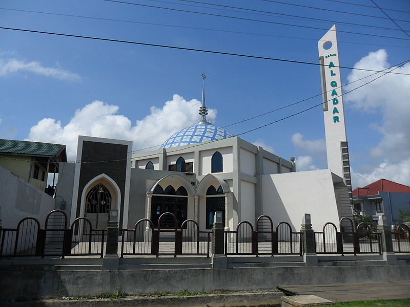 File:Masjid Al-Qadar Tenggarong.jpg