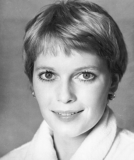 Миа википедия. Миа Фэрроу. Миа Фэрроу в молодости. Mia Farrow в молодости.