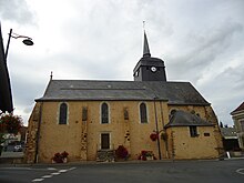 Moncé-en-Belin - Eglise Saint-Etienne.JPG