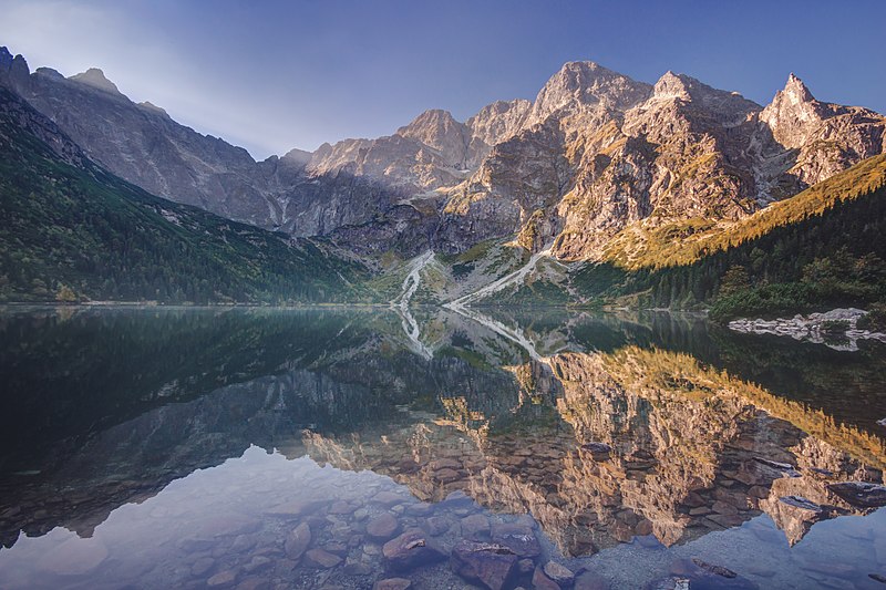 File:Morskie Oko o poranku.jpg