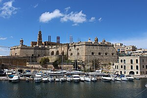 Nördliche Stadtbefestigung von Senglea.jpg 