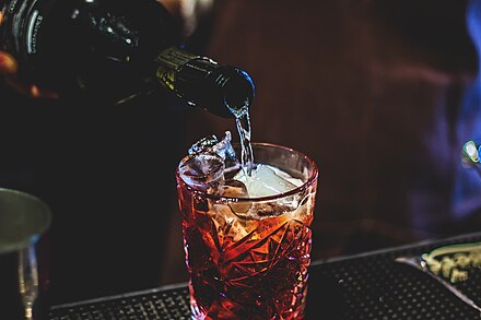 Негроня. Negroni sbagliato коктейль. Негрони водка. Негрони сбаглиато с Просекко. Фонтан Негрони.