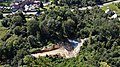 Neubau der Malefinkbach-Brücke in Tetz (Blick nach Westen), rechts das unterbrochene Streckengleis (2021)