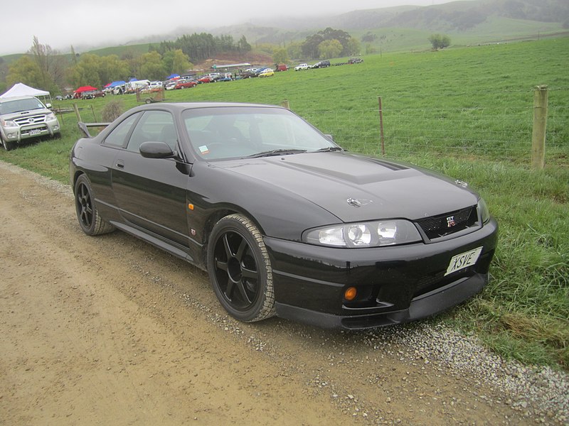 Nissan skyline specification #6