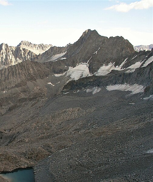 File:Norman Clyde Peak.jpg