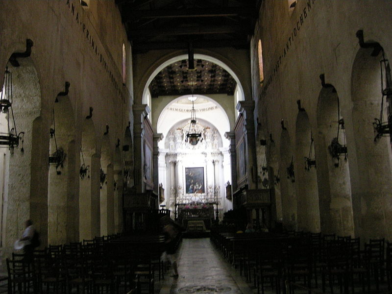 File:Ortigia, duomo, interno 01.JPG