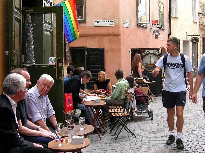 Fil:Osterlanggatan 2006.jpg