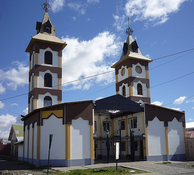 File:Parroquia Nuestra Señora del Carmen (2011 02) - panoramio.jpg