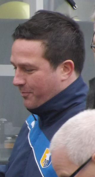 <span class="mw-page-title-main">Paul Cox (footballer)</span> English football manager and former player (born 1972)