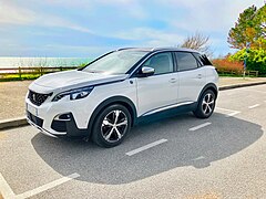 Peugeot 3008 II phase 1 à Beg Meil.