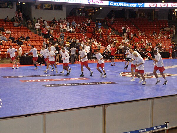 Warm up of the national team before match against Germany in 2010