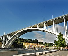 Ponte da Arrábida by António Amen-2.jpg