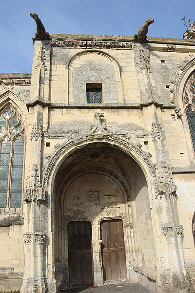 File:Portail sud eglise dives.jpg