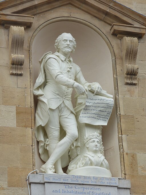 Restored statue of William Shakespeare at Stratford Town Hall (52048162146)