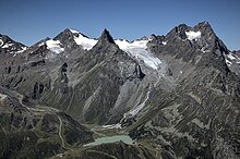 File:Rifflsee,_Seekogel_and_Watzespitze_03.jpg