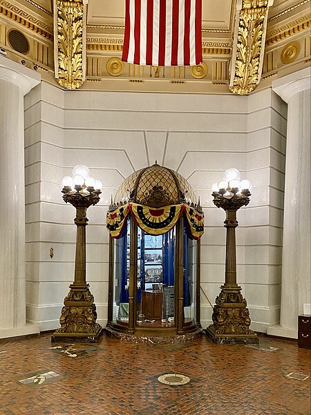 File:Rotunda, Pennsylvania State Capitol, Harrisburg, PA - 52441647120.jpg
