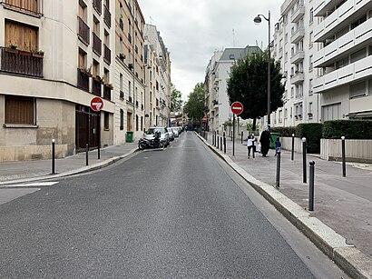 Comment aller à Rue Jean Dollfus en transport en commun - A propos de cet endroit