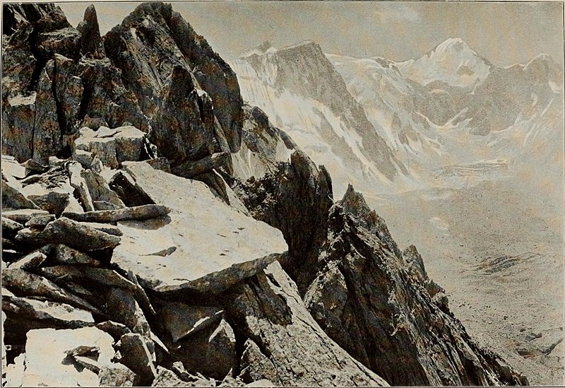 File:Ruins of desert Cathay - personal narrative of explorations in Central Asia and westernmost China (1912) (14596490238).jpg
