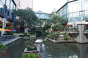 Shops at Rivercenter