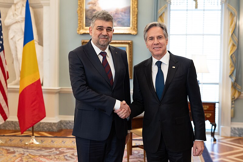 파일:Secretary Blinken Meets With Romanian Prime Minister Ciolacu (53376154427).jpg